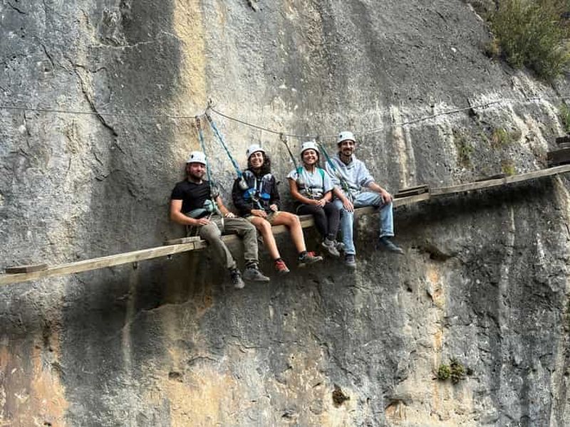 Billet Madrid : Excursion guidée d'escalade en via ferrata.