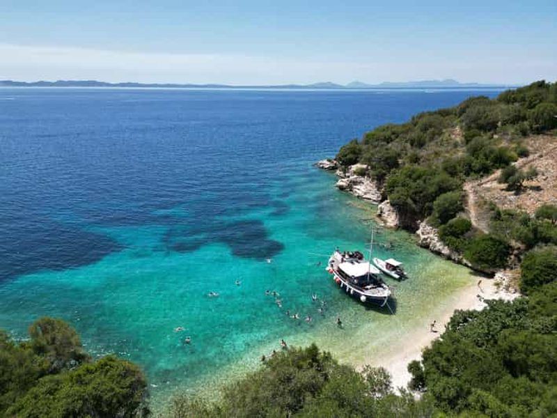 Billet Depuis Lefkimmi : Excursion en bateau vers Sivota et la lagune bleue