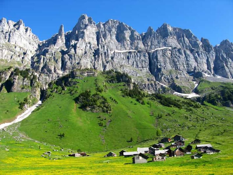 Billet Alpes suisses : randonnée alpine facile, trésors cachés, sans foule
