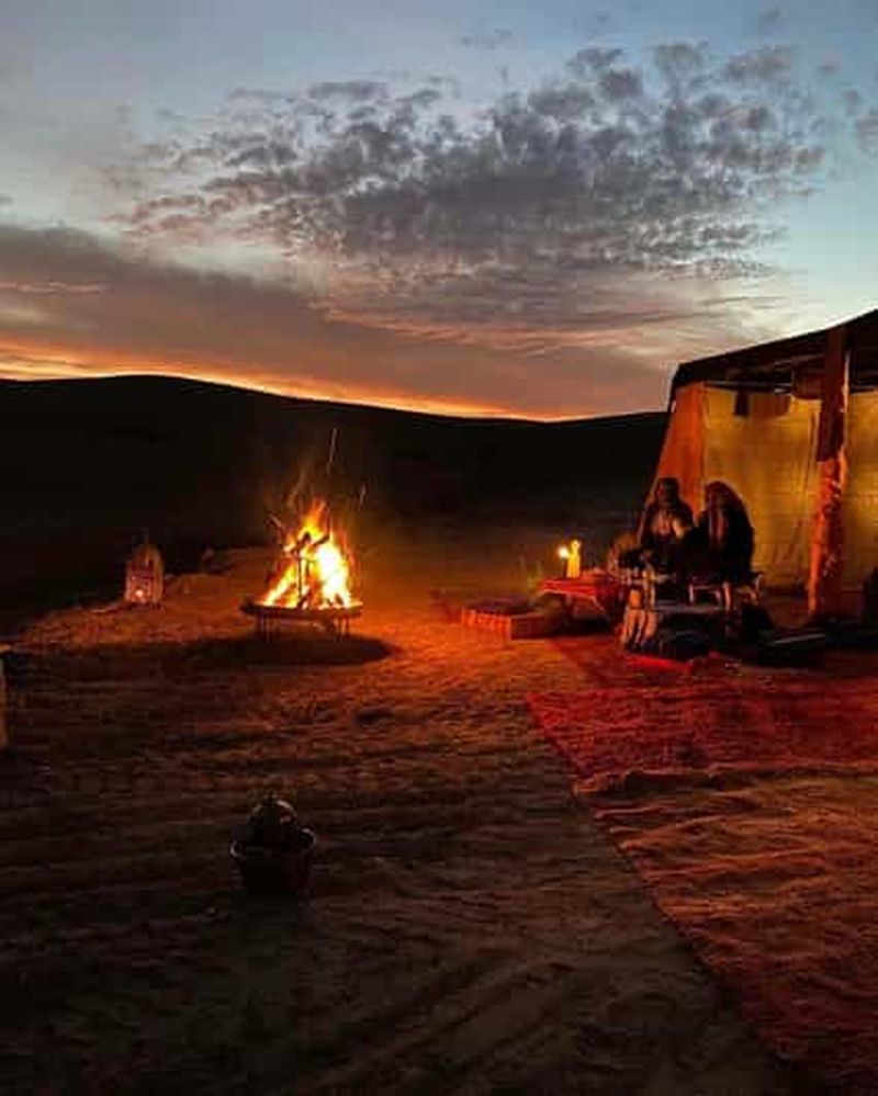 Billet Depuis Marrakech : Dîner au coucher du soleil à Agafay dans un camp berbère