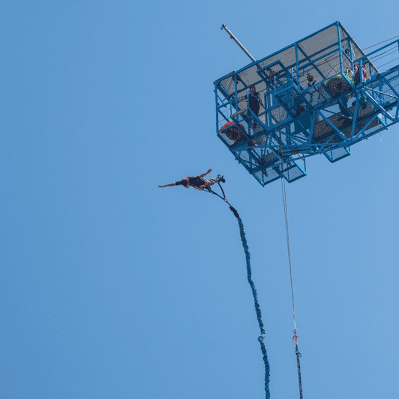 Billet Montréal : Bungee Jump + Mini-golf (Offre Combinée)