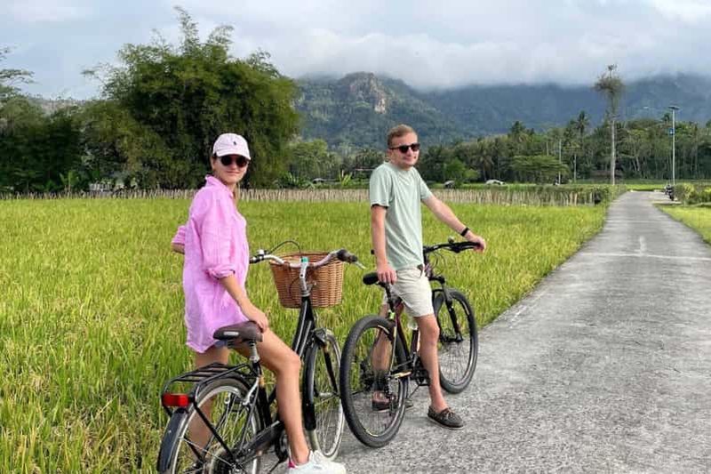 Billet Borobudur : visite à vélo et découverte des villages de Java