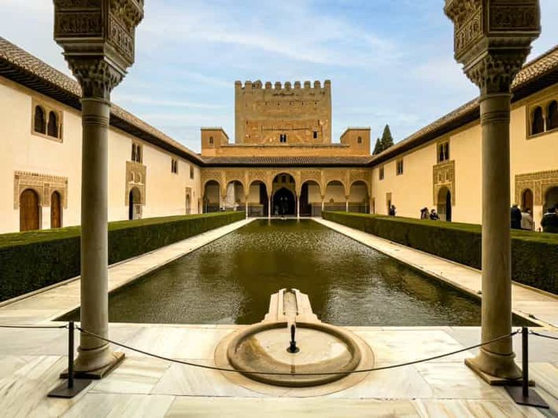 Billet Alhambra : Excursion Premium avec transfert garanti depuis les croisières-Malaga