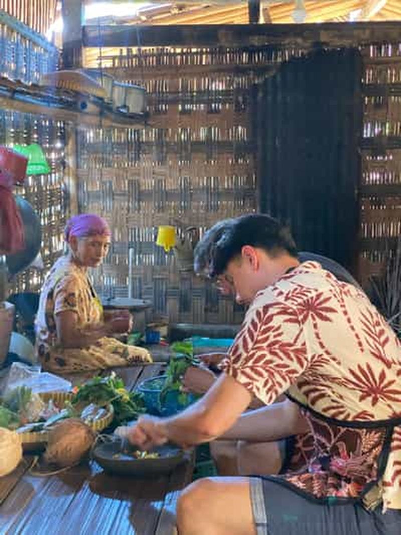Billet Yogyakarta : visite à vélo du village de Borobudur et cours de cuisine écologique