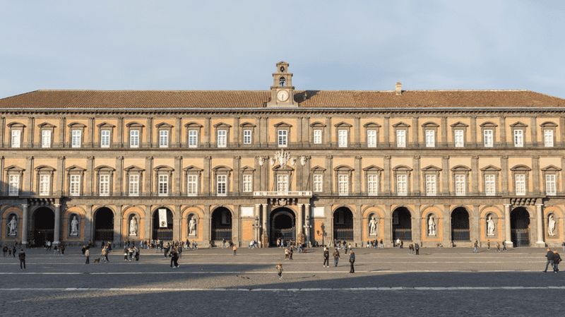 Billet Naples : billet d'entrée au Palais Royal avec audioguide numérique