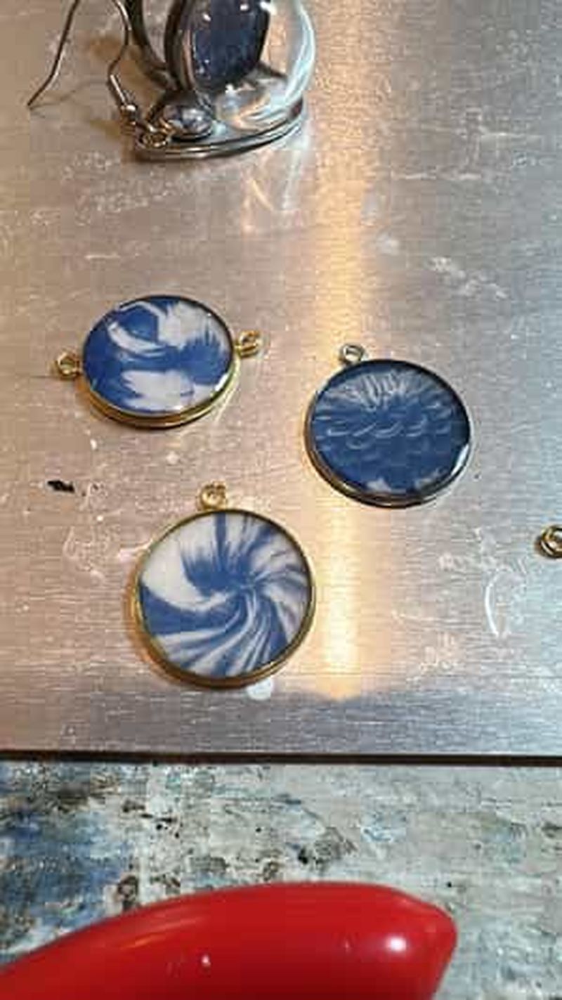 Billet Atelier de cyanotypes avec vin et tapas en face de la Casa Vicens