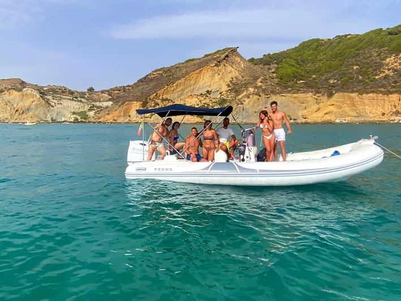 Billet San Leone : visite d'une demi-journée en bateau Scala dei Turchi avec Skipper
