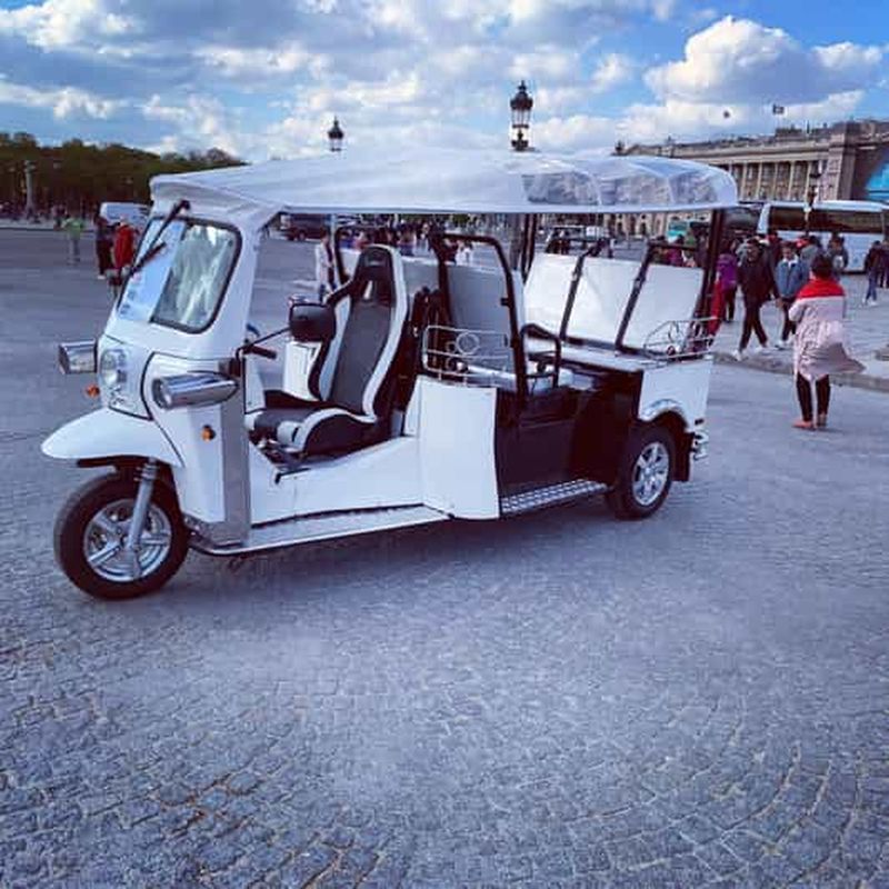 Billet Paris: Aventure en TukTuk à Trois Roues