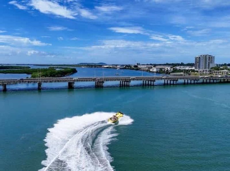 Billet Mackay : tour en bateau à jet : l'attraction la plus humide d'Australie