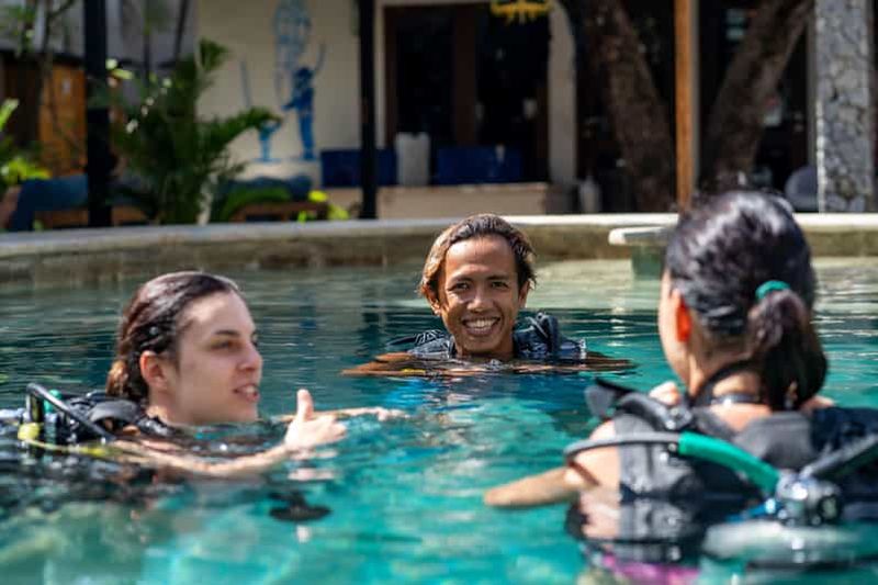 Billet Manta Dive Gili Trawangan : Découvrez la plongée sous-marine