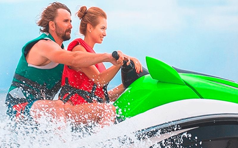 Billet Alicante : Plongée en apnée, paddle surf, et conduite de Jetski.