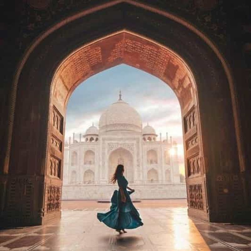 Billet Visite privée du Taj Mahal et d'Agra avec prise en charge gratuite à l'aéroport