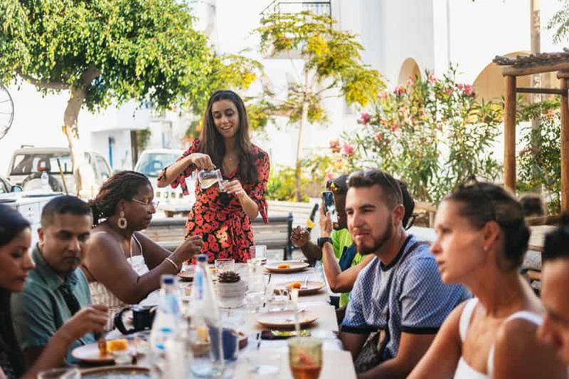 Billet Naxos : Visite culinaire de la ville de Naxos avec dégustations et vin