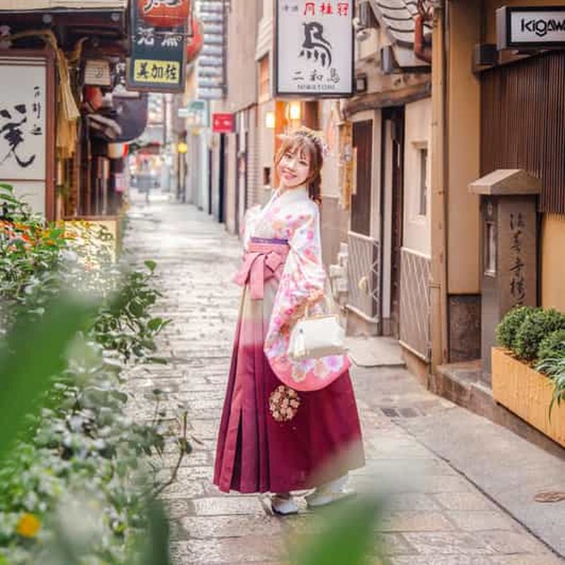 Billet Expérience de la tenue traditionnelle d'Osaka – Visitez Kyoto ou Nara