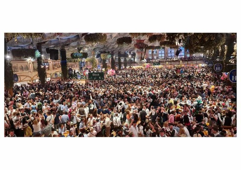 Billet Oktoberfest Munich : réservation de table pour déjeuner/dîner, grande tente à bière