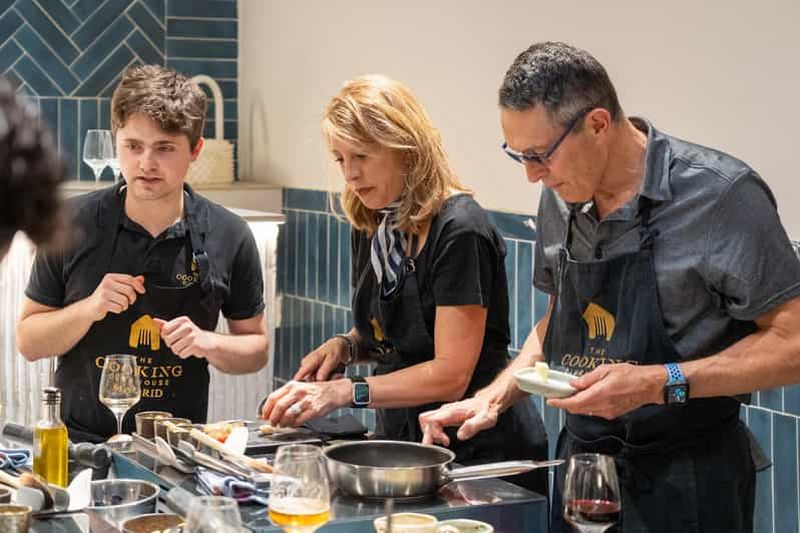 Billet Stockholm : atelier gastronomique de petits pains chez un chef étoilé Michelin