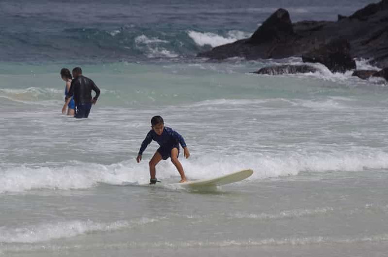Billet San Cristóbal : cours de surf privé pour débutants