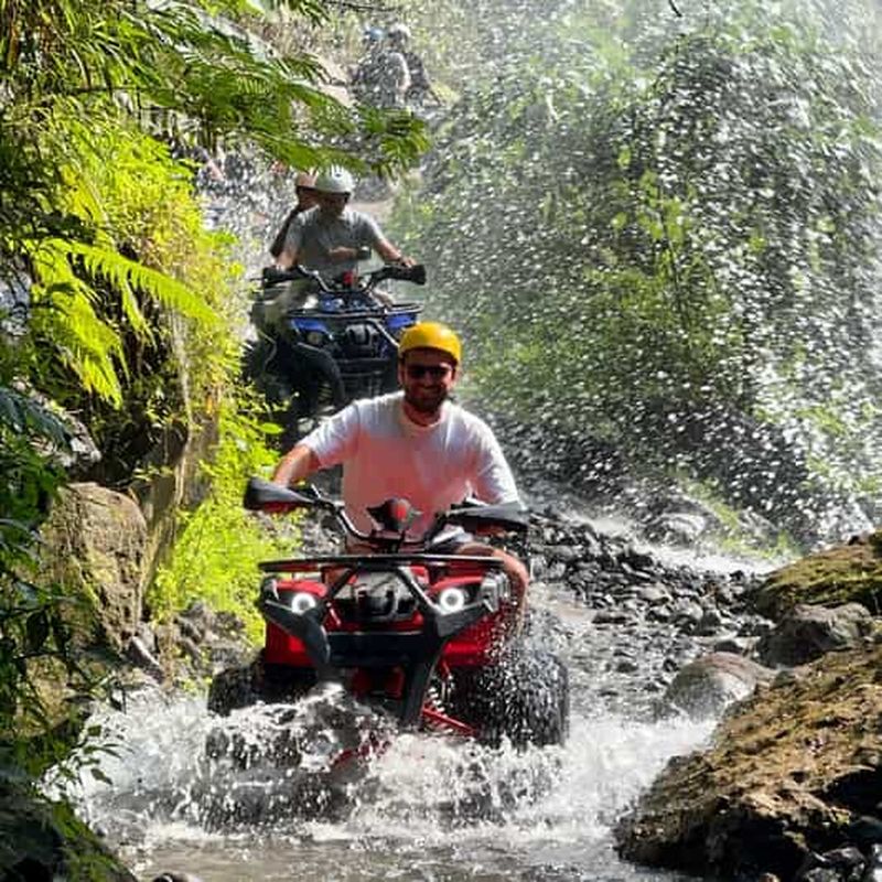Billet Ascension de Borobudur, quad de Merapi et visite du temple de Prambanan