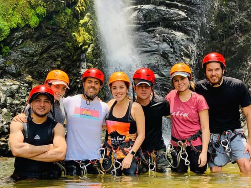 Billet Guayaquil: excursion d'une journée dans la forêt nuageuse, la randonnée et le canyoning