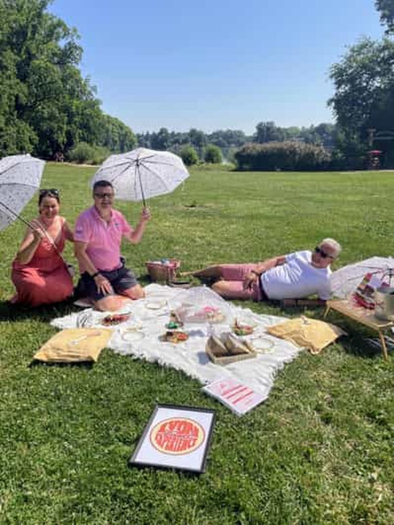 Billet Lyon: Parc de la Tête d'Or Gourmet Picnic Basket