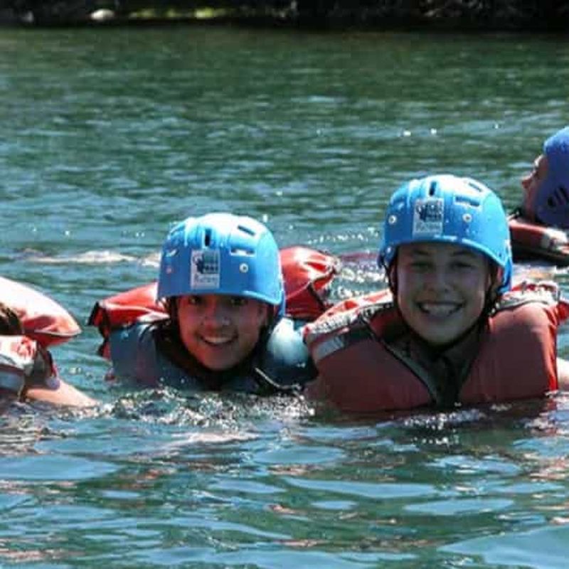 Billet Rafting sur la rivière Manso depuis Villegas : une aventure familiale d'une demi-journée