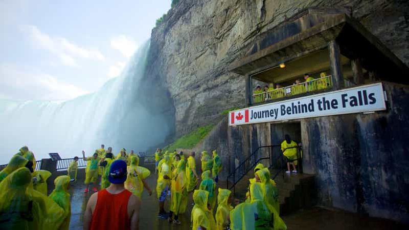 Billet Chutes du Niagara : excursion d'une journée avec bateau et visite derrière les chutes