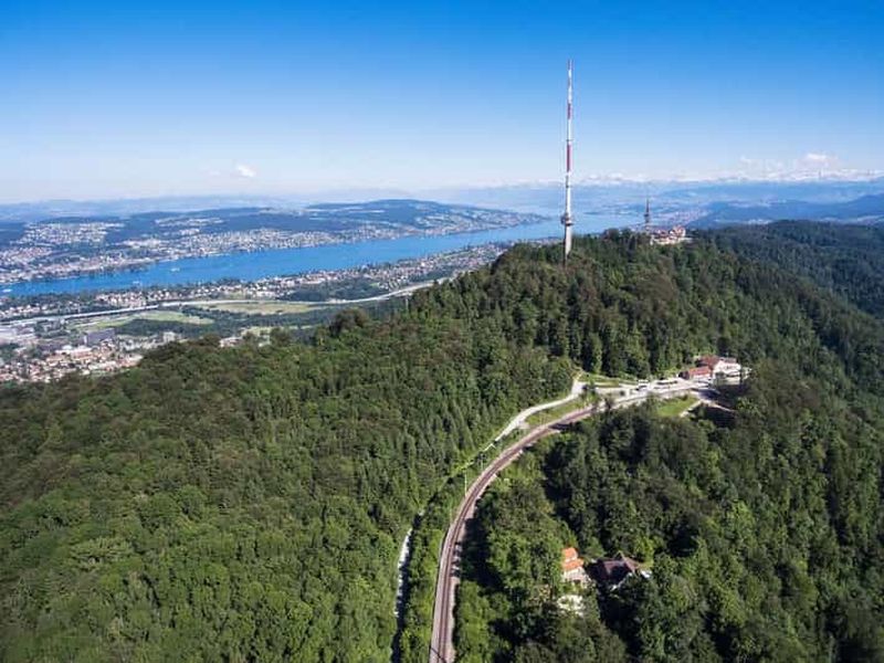 Billet Au départ de Zurich : la magie de la montagne à vélo jusqu'à l'Uetliberg
