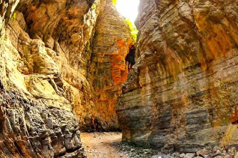 Billet Au départ de La Canée : randonnée guidée dans les gorges d'Imbros et visite d'un village
