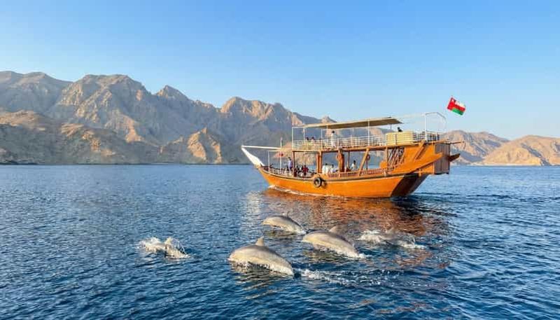 Billet Croisière en boutre dans les fjords de Khasab avec observation de dauphins et snorkeling