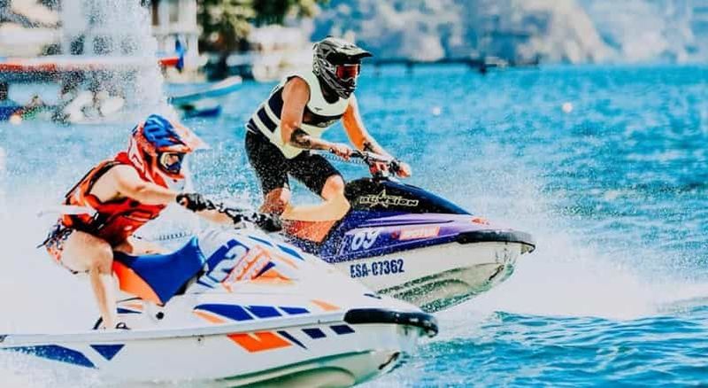 Billet Aventure en jet ski à Doha : une expérience exaltante avec prise en charge et retour