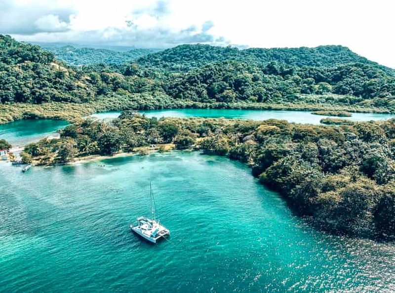 Billet Panama City/Portobelo : Excursion en catamaran avec plongée en apnée et déjeuner