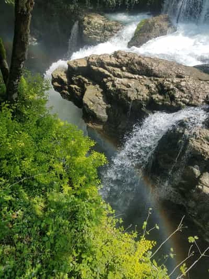 Billet Koutaïssi : canyon de Martvili, grottes de Prométhée et Tskaltubo