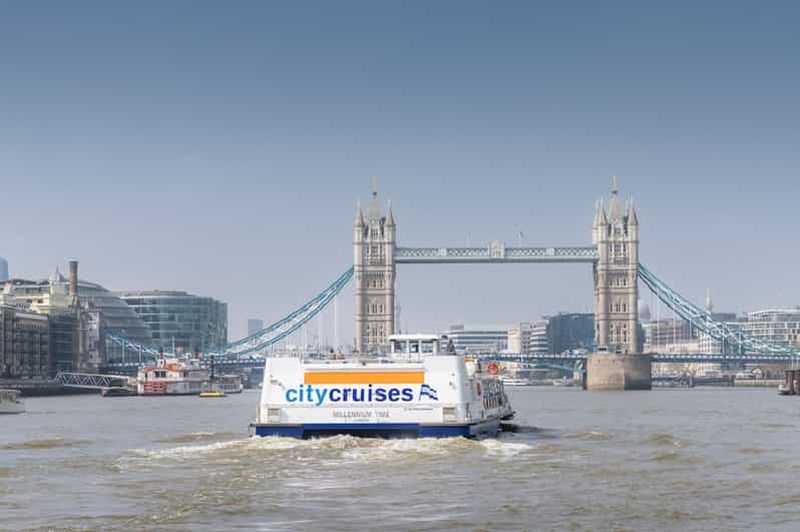 Billet Londres : croisière touristique à arrêts multiples sur la Tamise