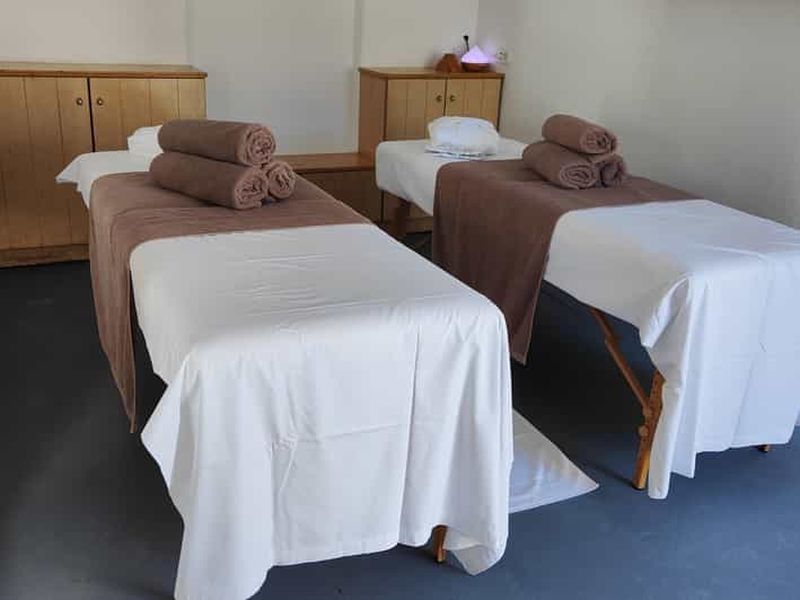 Billet Akrotiri : Massage en couple à l'aromathérapie