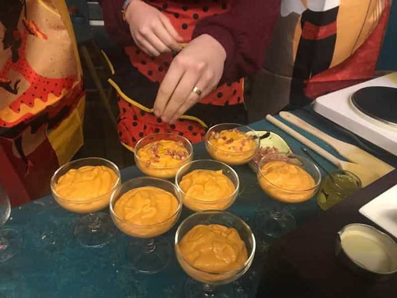 Billet Cours de cuisine locale à Cordoue. Les mains dans le cambouis : Salmorejo