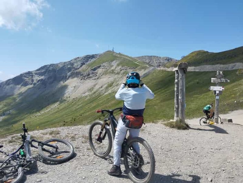 Billet Excursion en vélo électrique à Sestrières le long de la route de l'Assietta à 2 400 mètres d'altitude