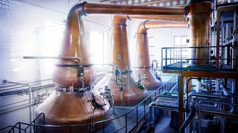 Billet Ségovie : Visite guidée de la distillerie DYC avec dégustation de whisky