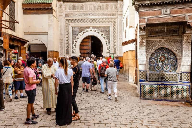 Billet Fès : Musée, Madrasa Al Attarine, tannerie et visite de la médina