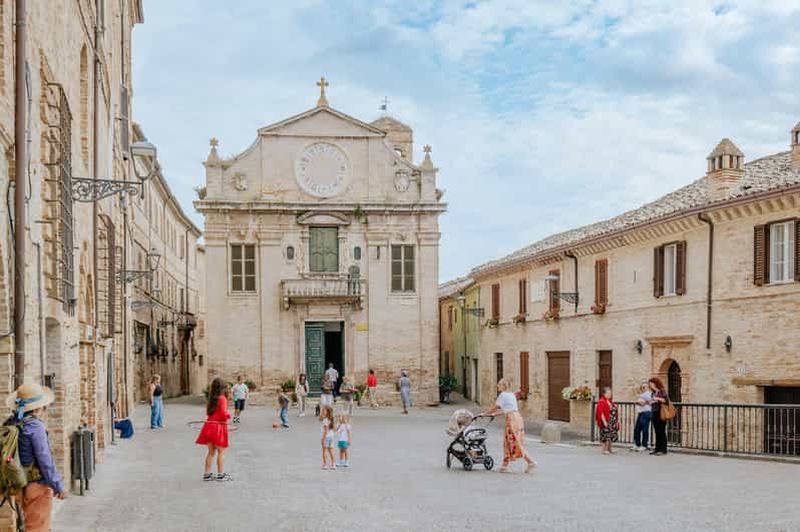 Billet Montalto delle Marche : Visite guidée à pied à la découverte du village