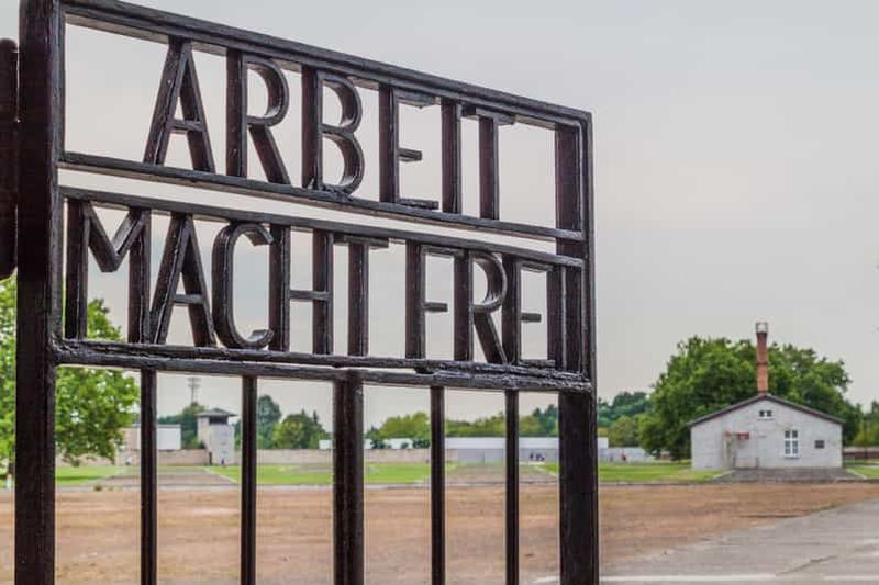 Billet Berlin : visite en bus de Sachsenhausen, East Side Gallery et Berlin Story Bunker
