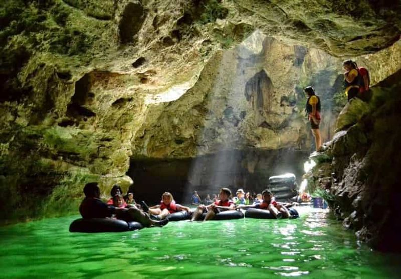 Billet YOGYAKARTA ; GROTTE DE PINDUL, RAFTING ET PLAGE DE TIMANG.
