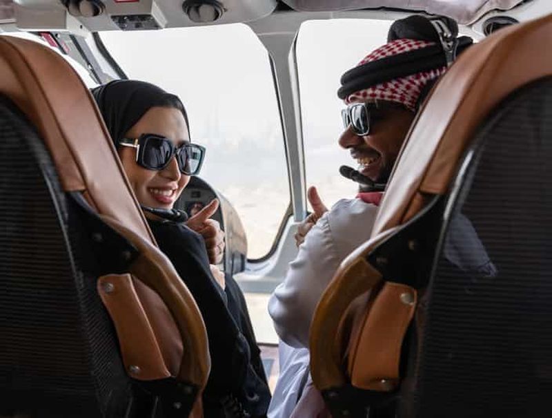 Billet Abu Dhabi : Tour panoramique en hélicoptère