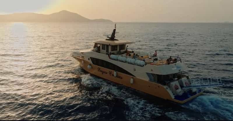 Billet Thassos : croisière au coucher du soleil avec boissons non alcoolisées et arrêts baignade