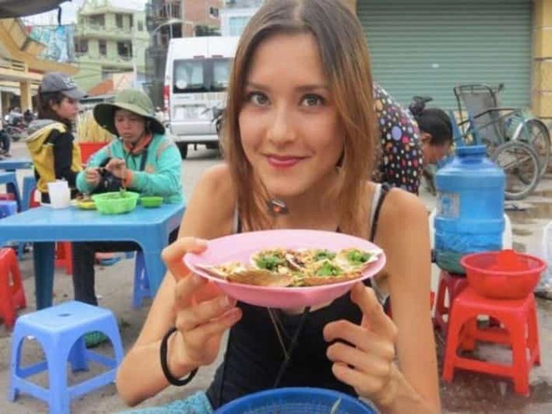 Billet Ho Chi Minh : La cuisine végétalienne et la bière locale en moto