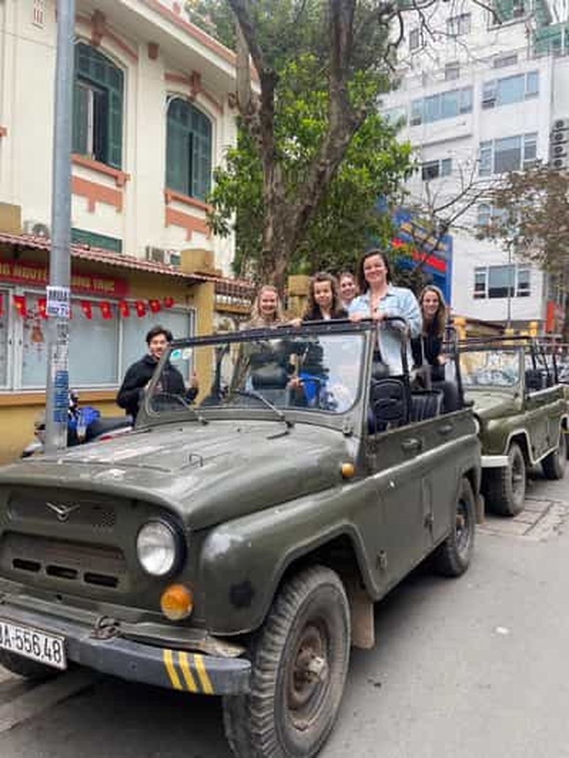 Billet Les temps forts de Hanoï, ses lieux secrets et sa gare en Jeep