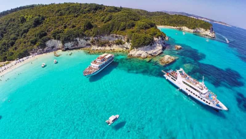 Billet Depuis l'île de Corfou : croisière en bateau vers Antipaxos et les grottes bleues de Paxos
