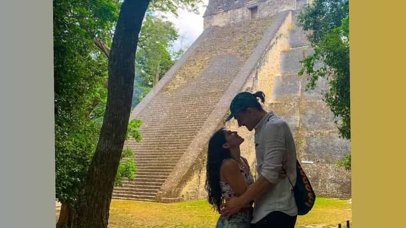 Billet Depuis Flores : Visite guidée de Tikal avec transport