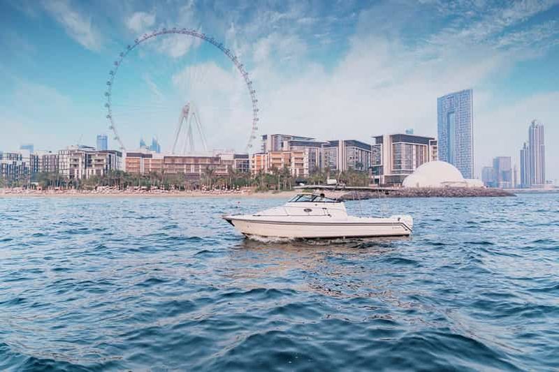 Billet Expérience en bateau privé à Dubaï pour 8 personnes maximum – Croisière et pêche