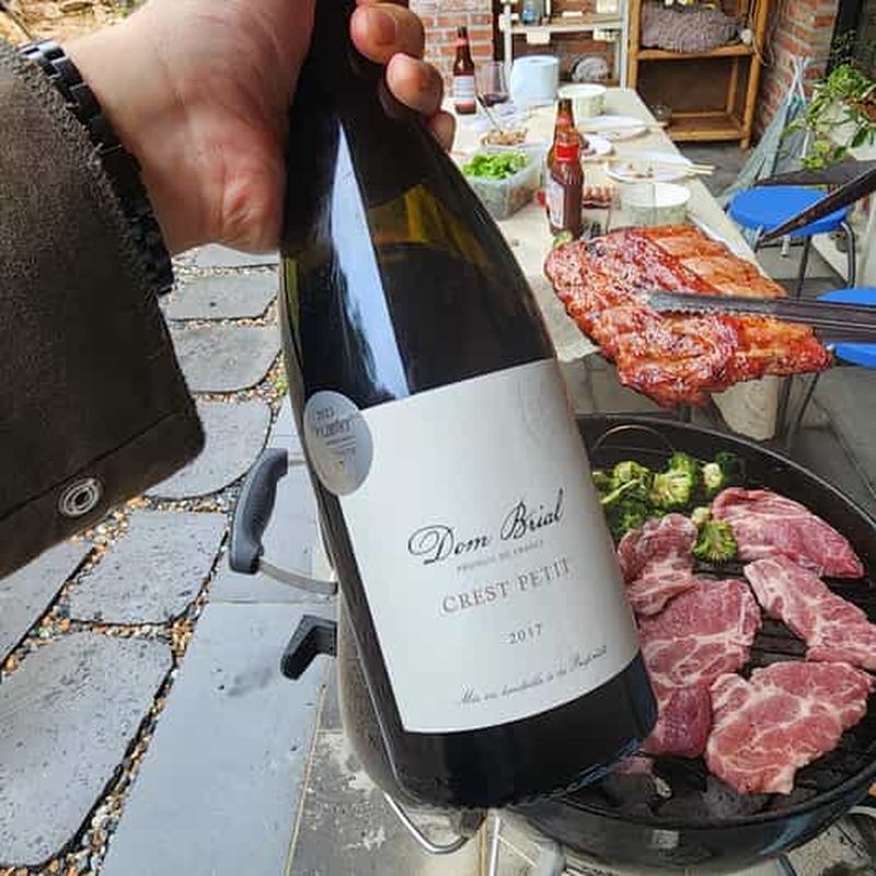 Billet Séoul : vin et barbecue coréen, dîner idéal à Sinchon