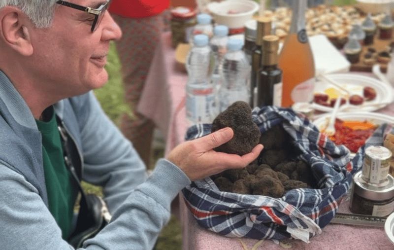 Billet Pouilles : expérience de chasse aux truffes avec déjeuner